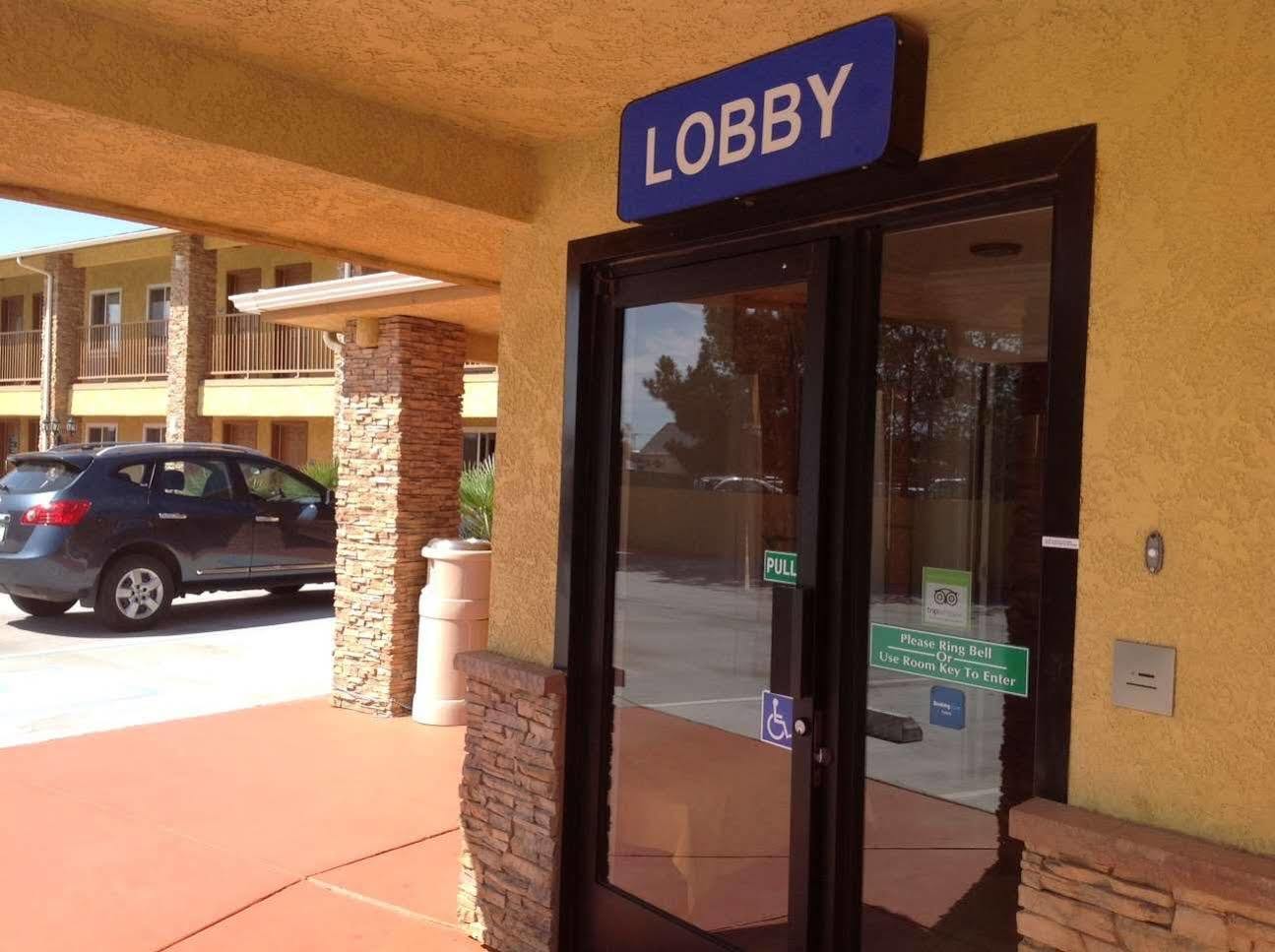 Rodeway Inn Adelanto Us 395 Ngoại thất bức ảnh